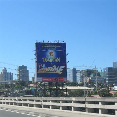 C5 Bridge, Makati City – South Bound .